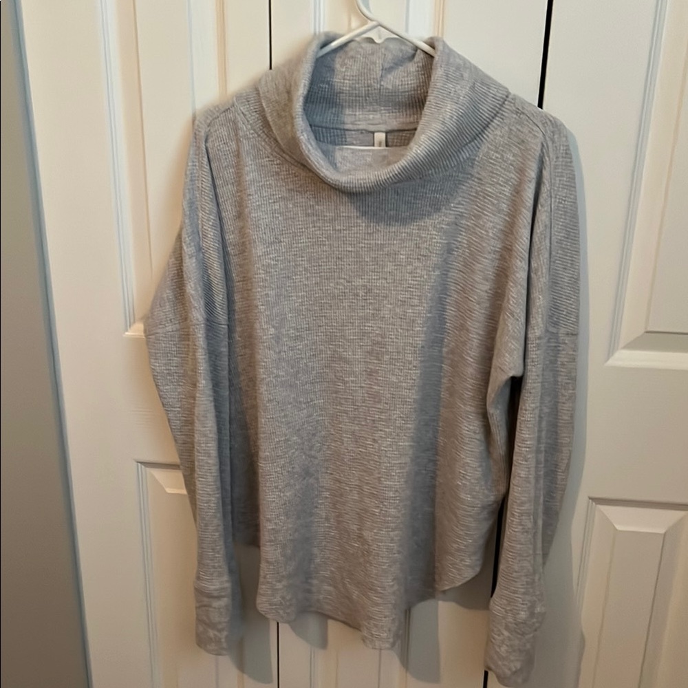 Cozy Gray Babaton Sweater